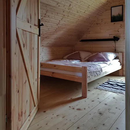 Przystanek Sniezka Semesterbostad Kowary